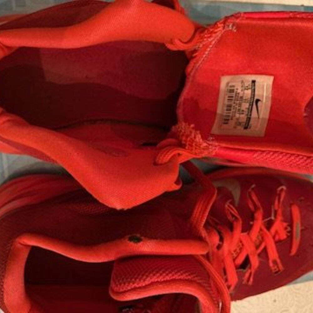 Men's red NIke athletic/B-Ball shoes size 12. Used in decent condition. - Picture 3 of 7